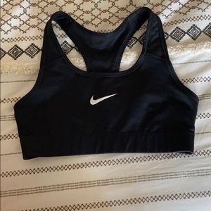 Sports bra